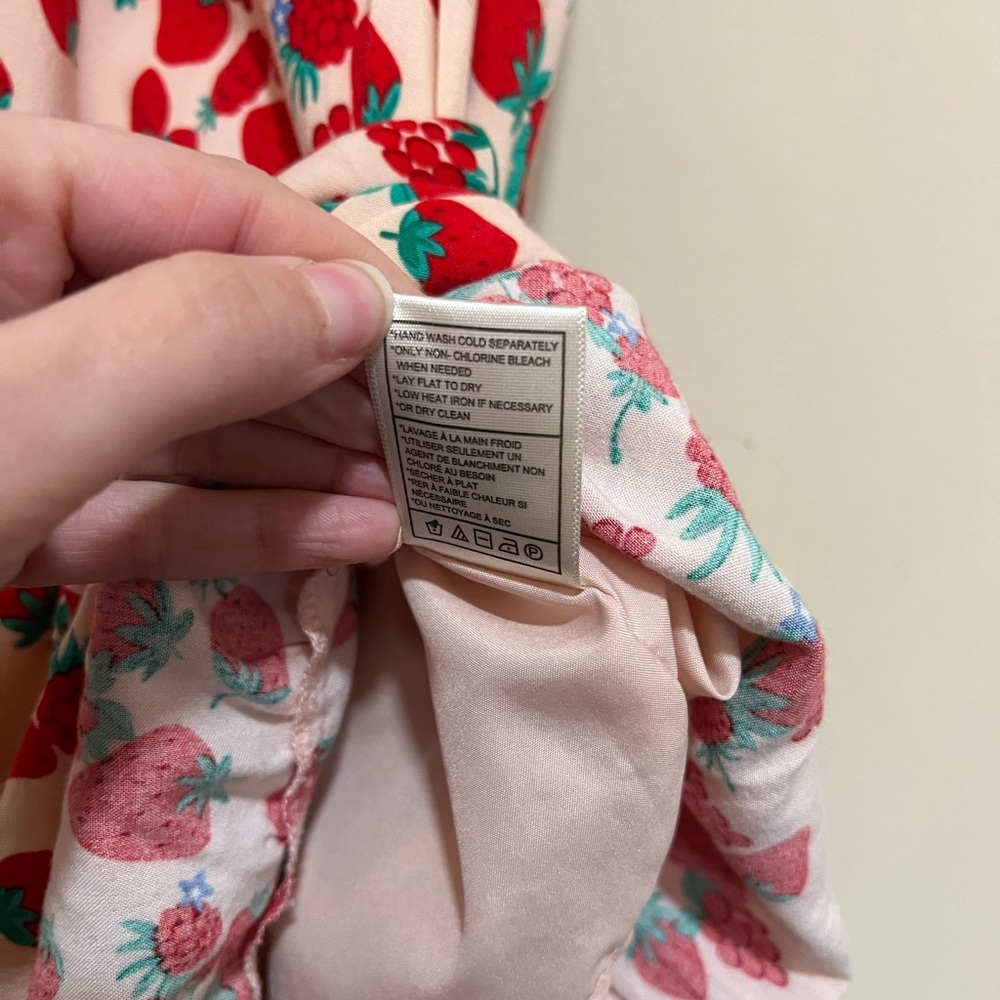 Betsey Johnson Dress XS Strawberry Fields Smocked Tiered Red Pink Cottage - Picture 9 of 12